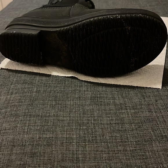 Clarks 7.5 snow boot - Picture 4 of 4